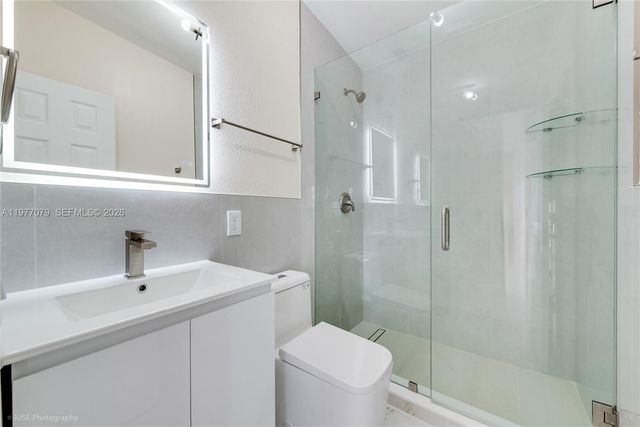 10421 SW 184th St 0, Cutler Bay, FL 33157