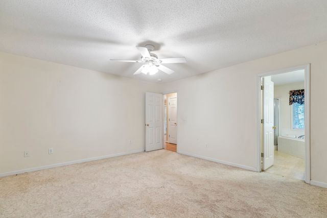 2000 Ridgeview Lane, Seneca, SC 29678