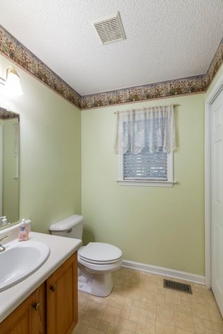 2000 Ridgeview Lane, Seneca, SC 29678