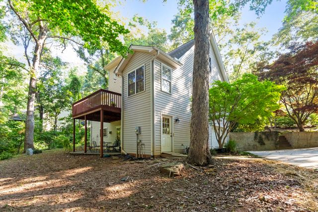 2000 Ridgeview Lane, Seneca, SC 29678