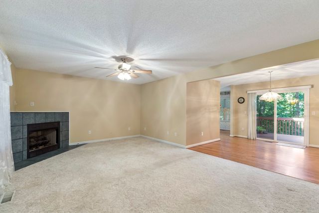 2000 Ridgeview Lane, Seneca, SC 29678