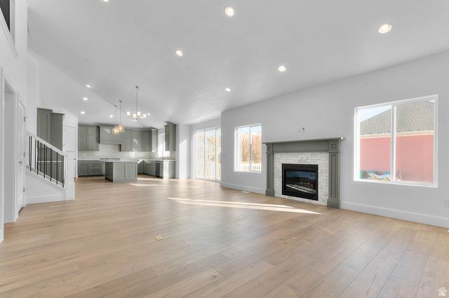 1113 W ANGEL HILL CT, Layton, UT 84041