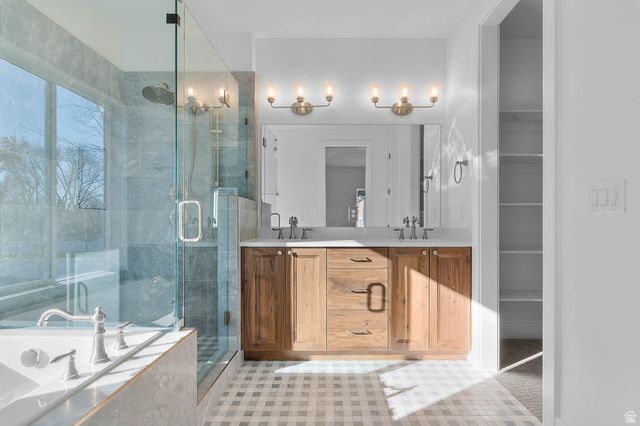 1113 W ANGEL HILL CT, Layton, UT 84041