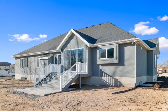 1113 W ANGEL HILL CT, Layton, UT 84041