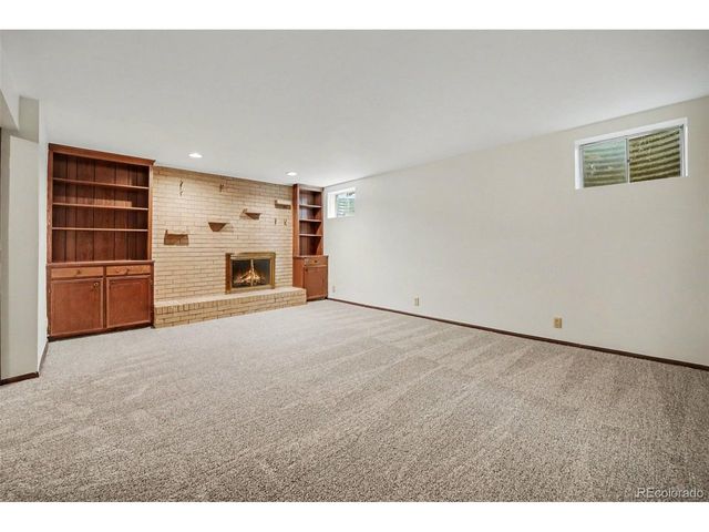 8550 W 10th Ave, Lakewood, CO 80215