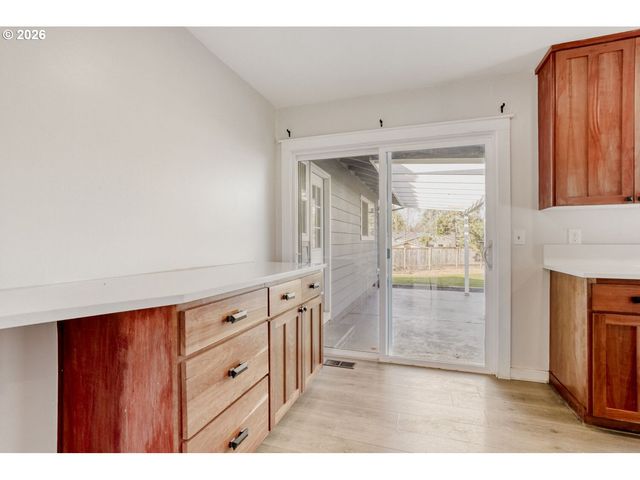 13405 Sw PARKWAY, Beaverton, OR 97005