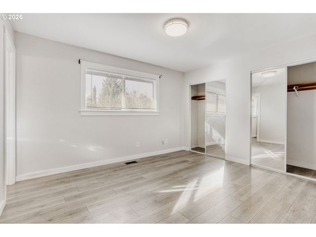 13405 Sw PARKWAY, Beaverton, OR 97005