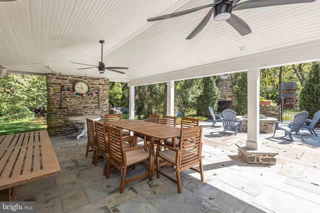928 TAYLORSVILLE RD, Washington Crossing, PA 18977