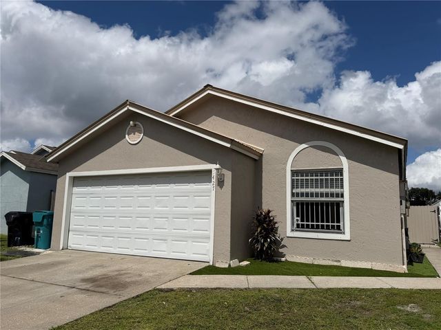 5427 CEDAR LANE, Orlando, FL 32811