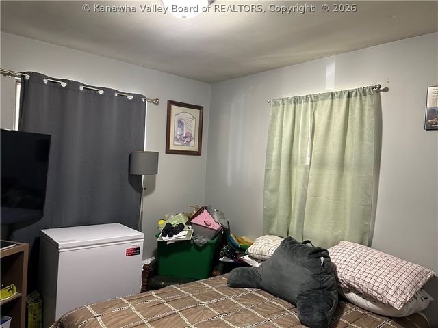 109 Brown Street, Mason, WV 25260