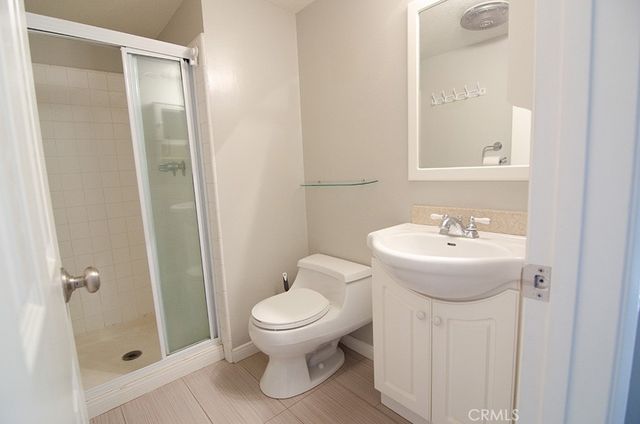 469 S Catalina Avenue, Pasadena, CA 91106