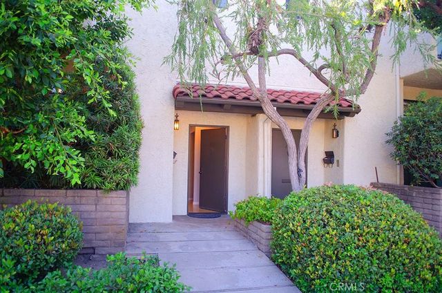 469 S Catalina Avenue, Pasadena, CA 91106