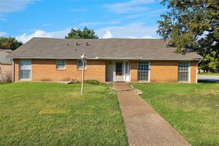 2559 Duringer Road, Fort Worth, TX 76133