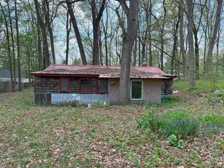1031 Pocahontas Trail, Harrison, MI 48625