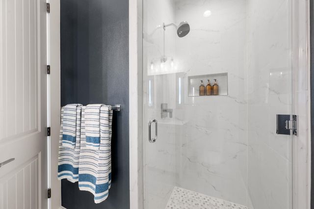 2207 Pasadena DR 10, Austin, TX 78757