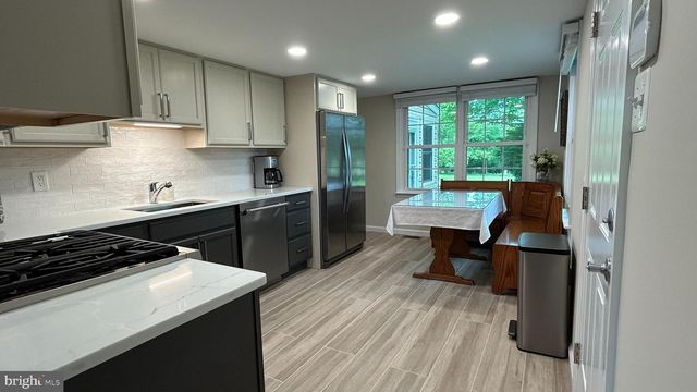 541 CHEYNEY RD, Glen Mills, PA 19342