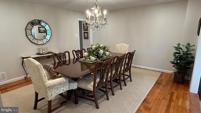541 CHEYNEY RD, Glen Mills, PA 19342