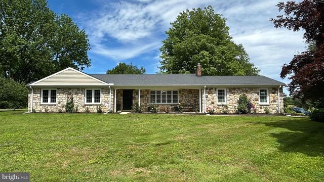 541 CHEYNEY RD, Glen Mills, PA 19342