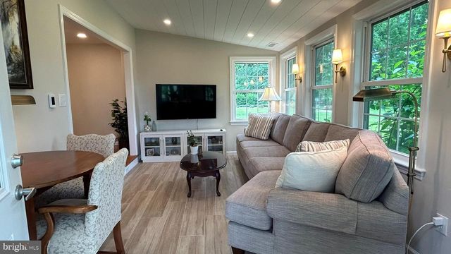 541 CHEYNEY RD, Glen Mills, PA 19342