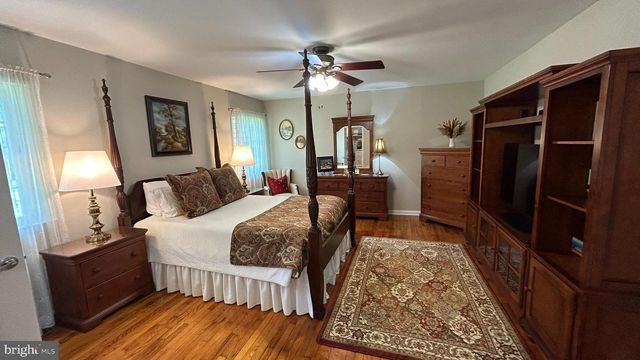 541 CHEYNEY RD, Glen Mills, PA 19342