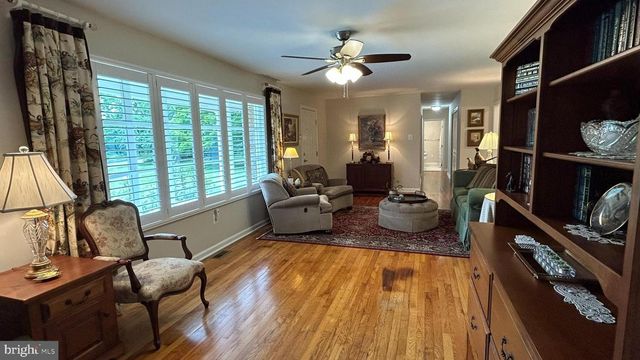 541 CHEYNEY RD, Glen Mills, PA 19342