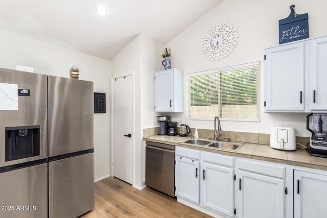 19230 N 5TH Street, Phoenix, AZ 85024