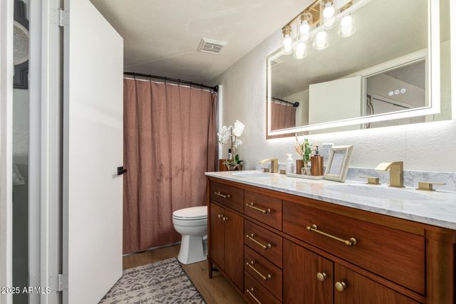 19230 N 5TH Street, Phoenix, AZ 85024