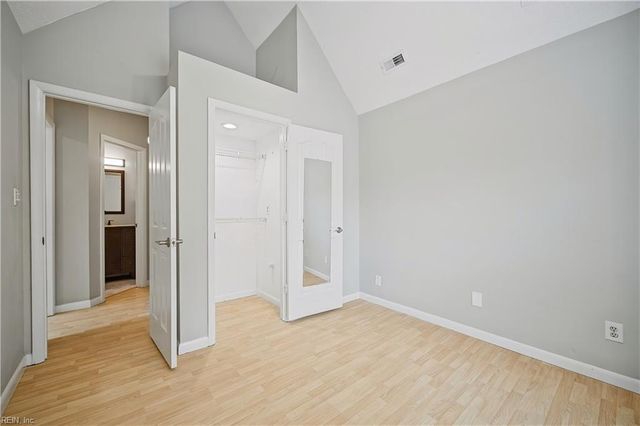 449 E Lake CIR, Chesapeake, VA 23322