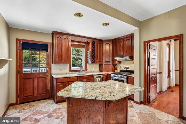 3305 WHITE AVE, Baltimore, MD 21214