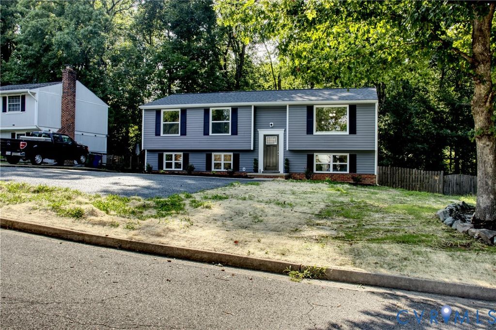 5004 Fairlake Ln, Henrico, VA 23060