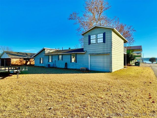 12158 Landing Drive, Kingston, OK 73439