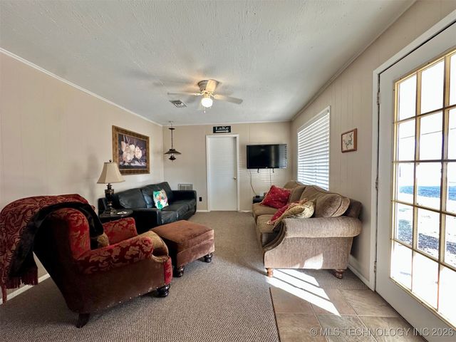 12158 Landing Drive, Kingston, OK 73439