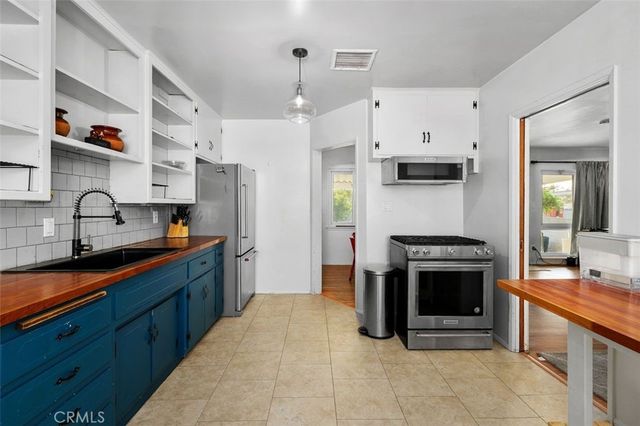 12775 16th Street, Chino, CA 91710