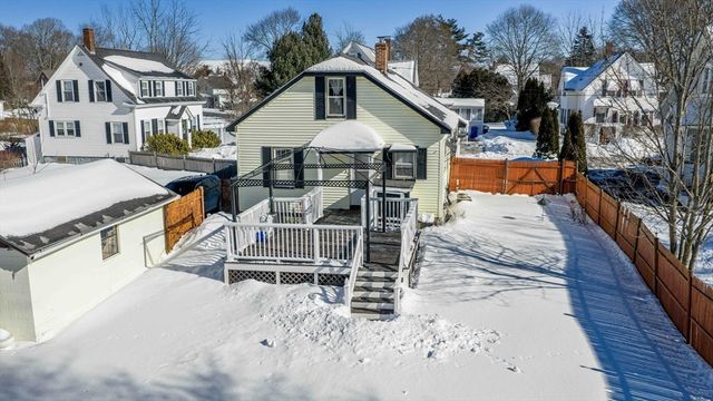 10 Jefferson Ave, Taunton, MA 02780