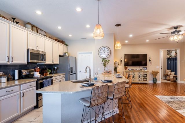 4490 FAIRWAY OAKS DRIVE, Mulberry, FL 33860