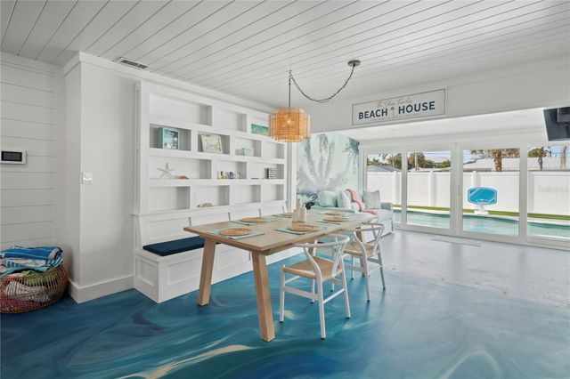 208 84TH STREET, Holmes Beach, FL 34217