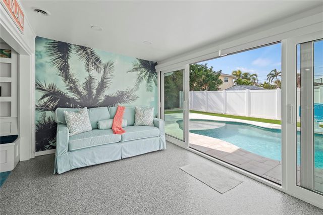 208 84TH STREET, Holmes Beach, FL 34217