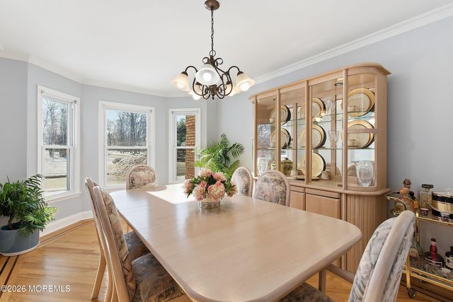 26 Oxford Lane, Eatontown, NJ 07724