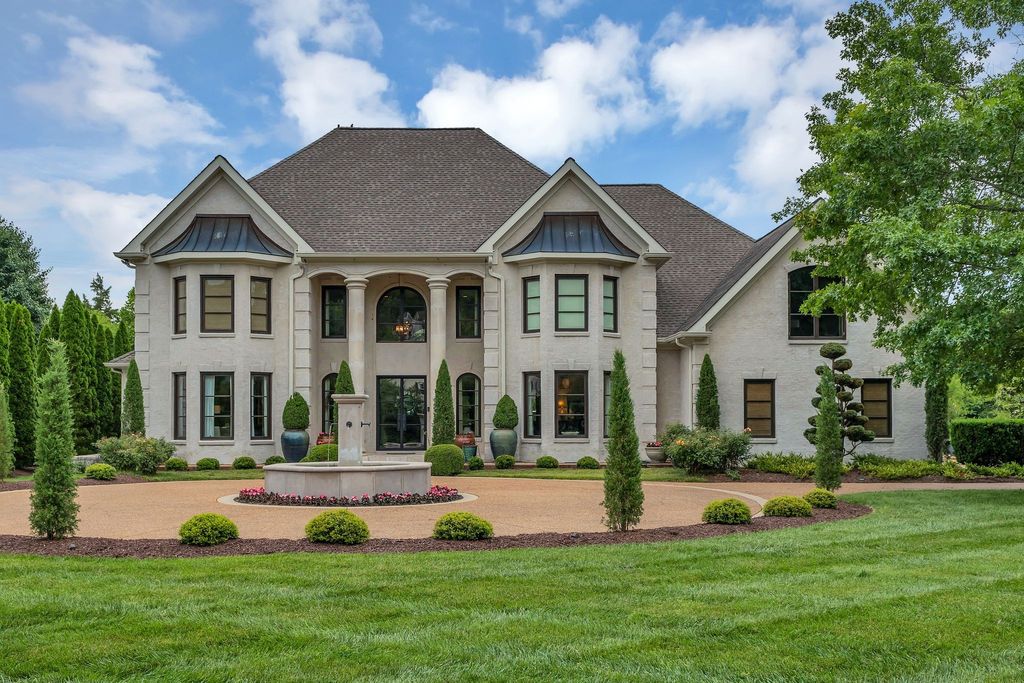 238 Pelham Dr, Brentwood, TN 37027