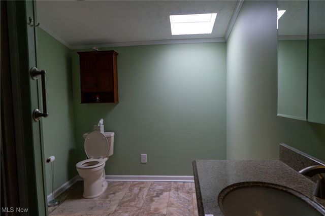 337 Pin Oak Circle, Elyria, OH 44035