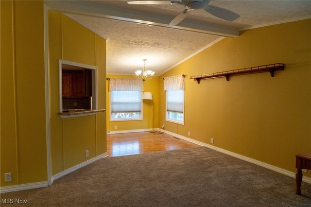 337 Pin Oak Circle, Elyria, OH 44035