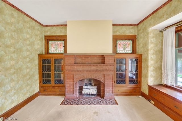 16317 Clifton Boulevard, Lakewood, OH 44107