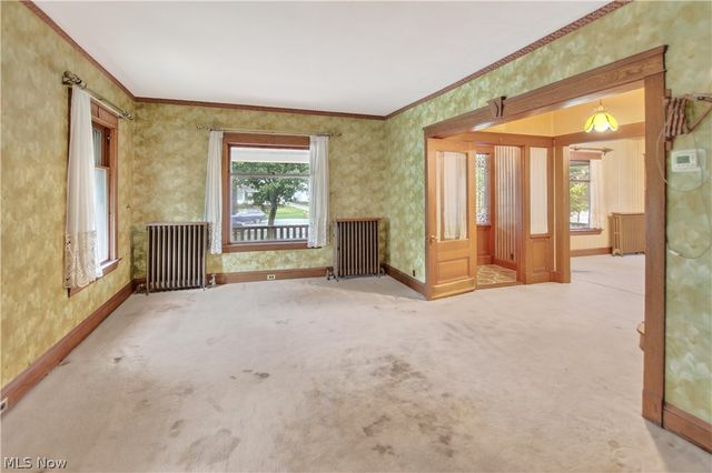 16317 Clifton Boulevard, Lakewood, OH 44107