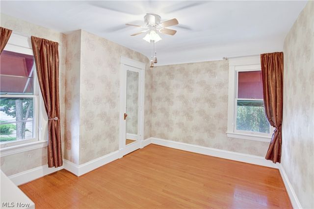 16317 Clifton Boulevard, Lakewood, OH 44107