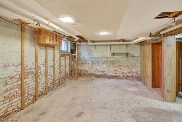 16317 Clifton Boulevard, Lakewood, OH 44107