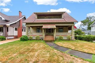 16317 Clifton Boulevard, Lakewood, OH 44107