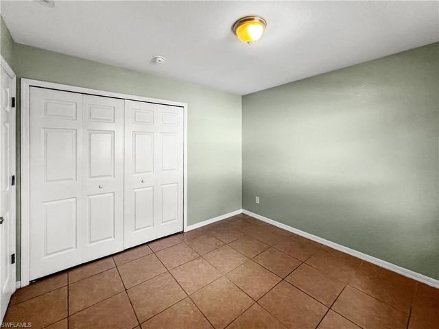 1909 SW Santa Barbara PL # 1909, Cape Coral, FL 33991