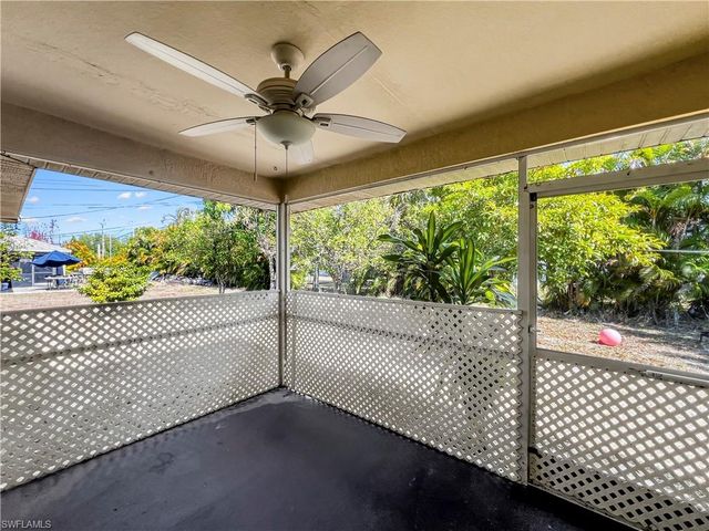 1909 SW Santa Barbara PL # 1909, Cape Coral, FL 33991