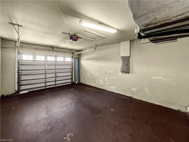 1909 SW Santa Barbara PL # 1909, Cape Coral, FL 33991