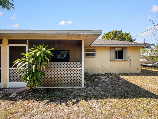 1909 SW Santa Barbara PL # 1909, Cape Coral, FL 33991